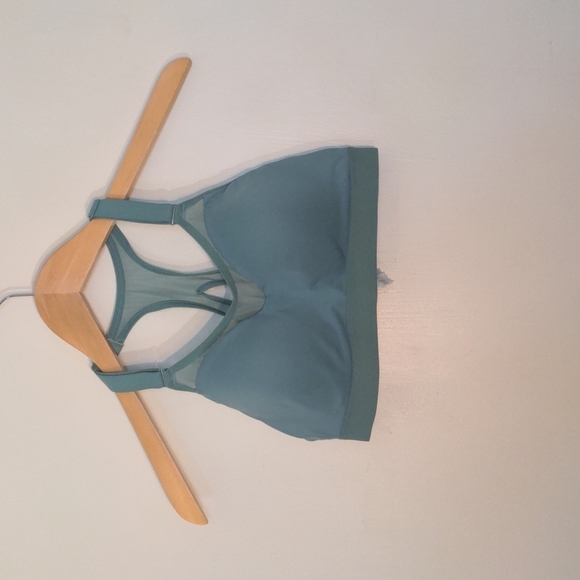all in motion Other - 𝅺All in Motion Sport Bra Light Teal Small